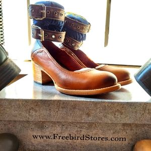 Freebird by Steven booties🔥🔥SALE🔥🔥